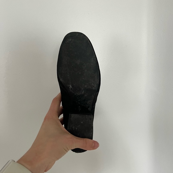 Steve Madden Suede Booties - Size 6 - Picture 4 of 6